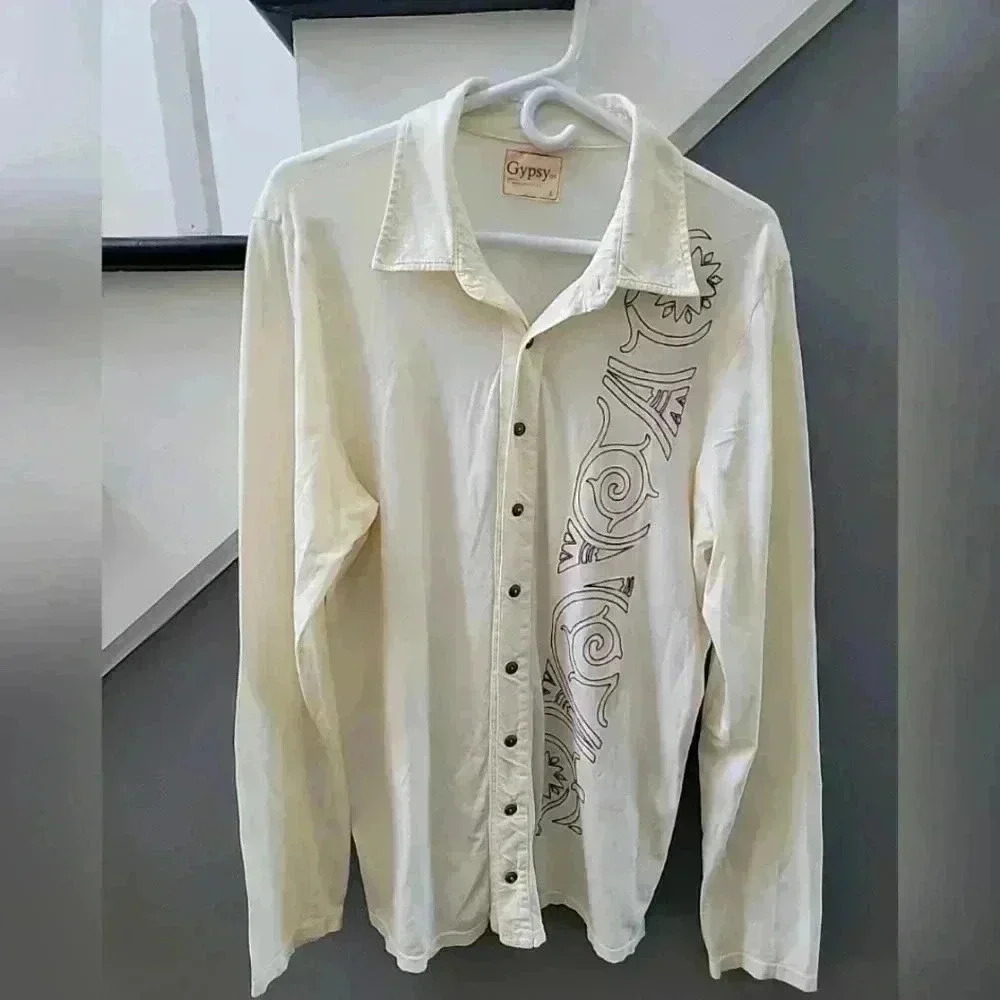 Gypsy 05 Mens Button Up shirt Size Large Stitching 100% Cotton Comfy Soft Luxury